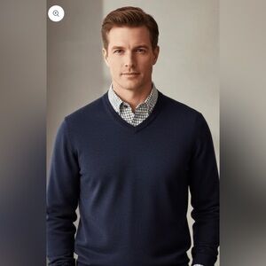 Viyella | EST. London | 1998 Navy | 100% Merino Wool | V-Neck | Sweater | Size L